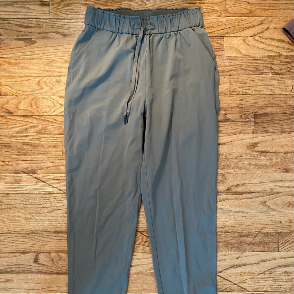 Lululemon stretch high-rise 7/8 pants